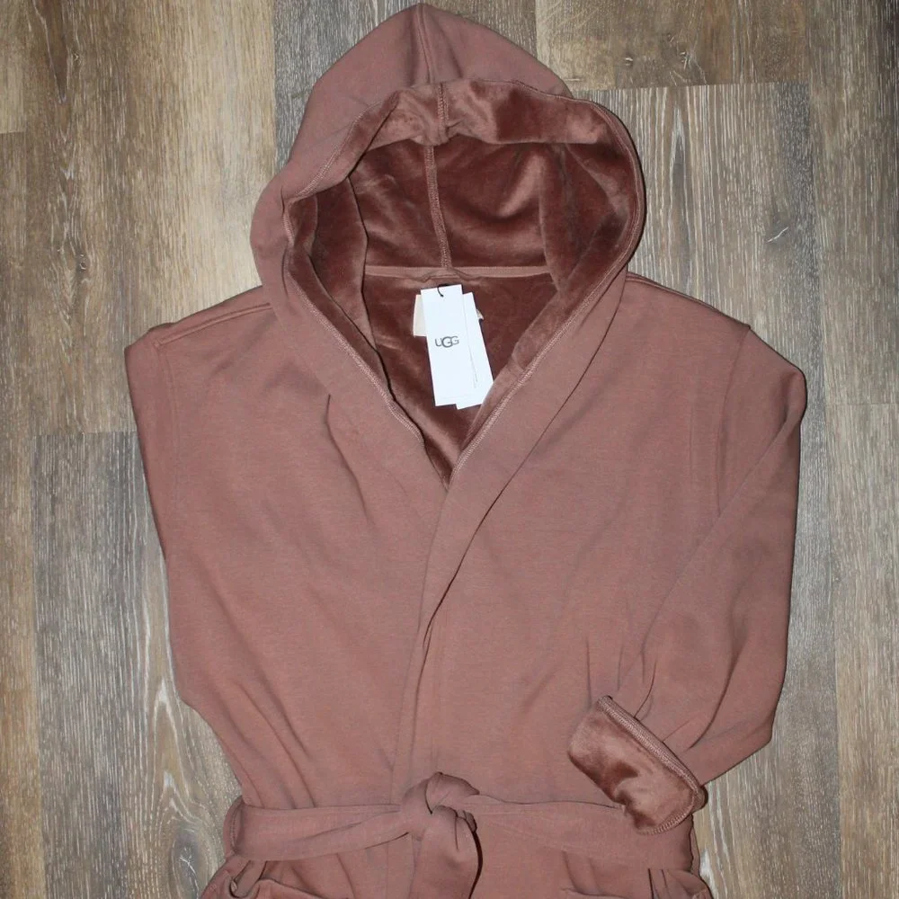 NWT UGG‎ MEN'S PLUSH HOODED BATH ROBE BRICK TAN L/XL